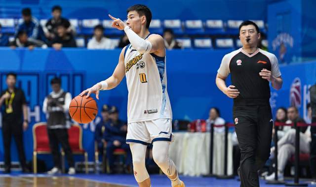 bti体育app下载-广厦输球揪出头号罪人！昔日夺冠奇兵7中2，他根本无法代替孙铭徽